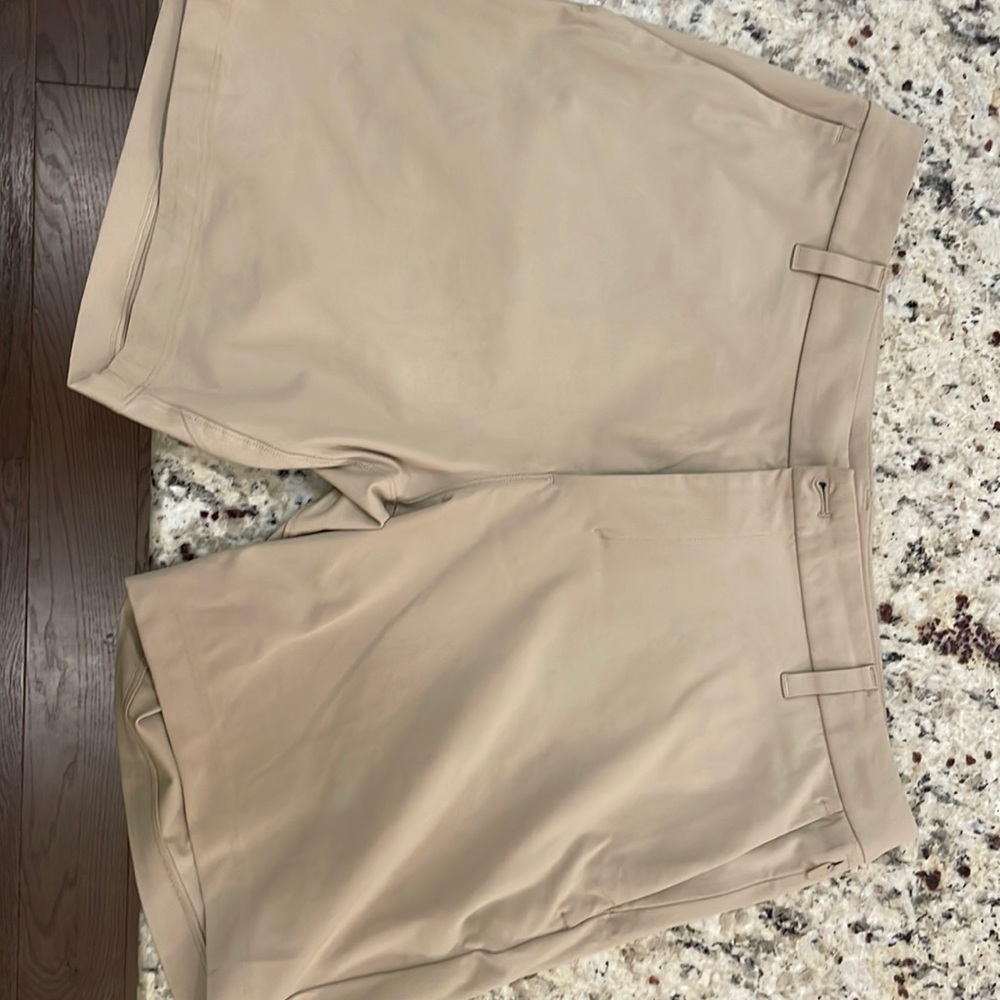 Lululemon khaki shorts